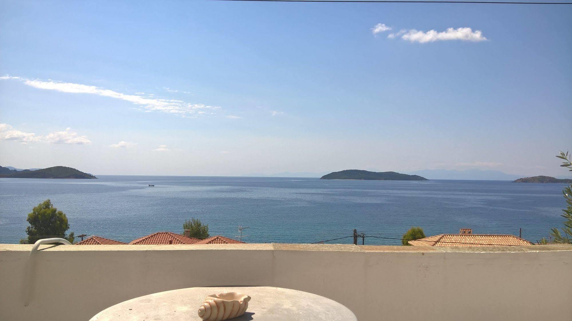 Amaranthos Skiathos View Megali Ammos  Exterior photo